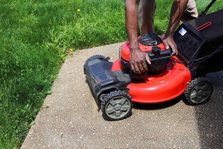 Why Won’t My Lawn Mower Start Without Starter Fluid? – Upgraded Home Lawn Mower Ran Out Of Gas And Won't Start