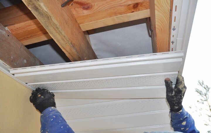 How to Install Vinyl Soffit Over Wood 