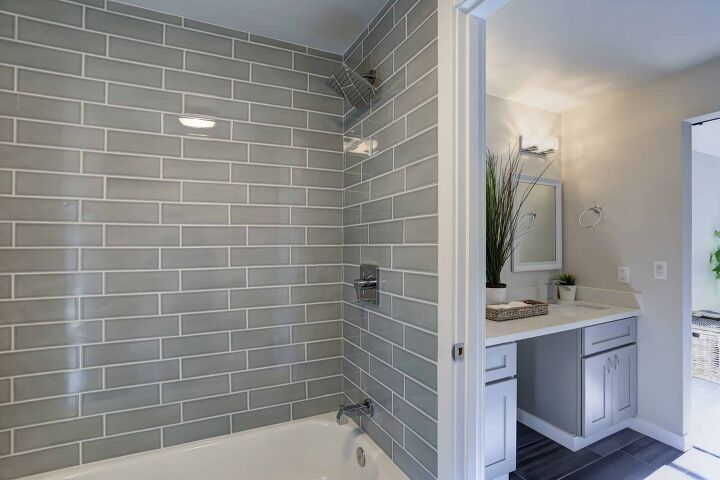 How High Should Tile Go In Your Shower, How High Should Tile Border Be In Bathroom