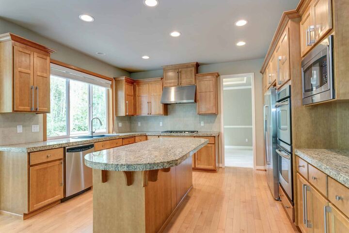 What Color Granite Goes With Honey Oak Cabinets Upgraded Home - Best Paint Color To Go With Honey Oak Cabinets