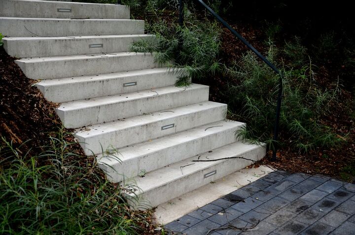 How To Build Stairs On A Steep Slope, How To Install Outdoor Steps On A Slope