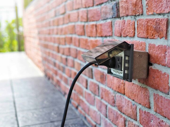 Outdoor Electrical Outlet