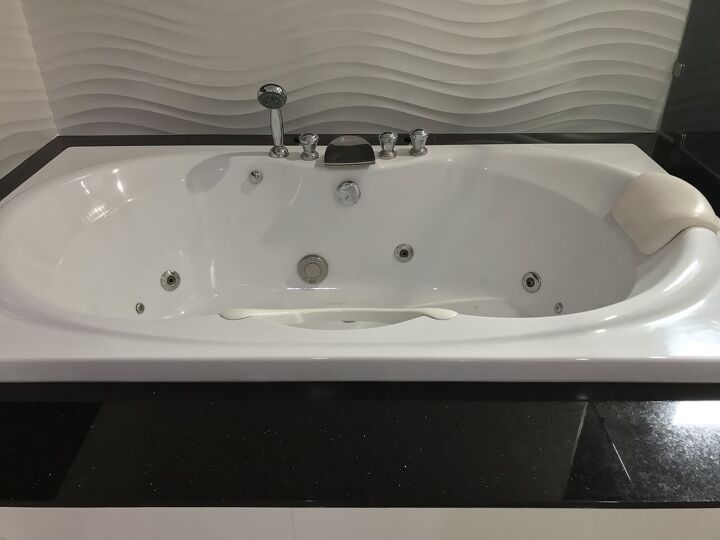Coming Out Of My Jacuzzi Jets, How To Stop Jacuzzi Bathtub