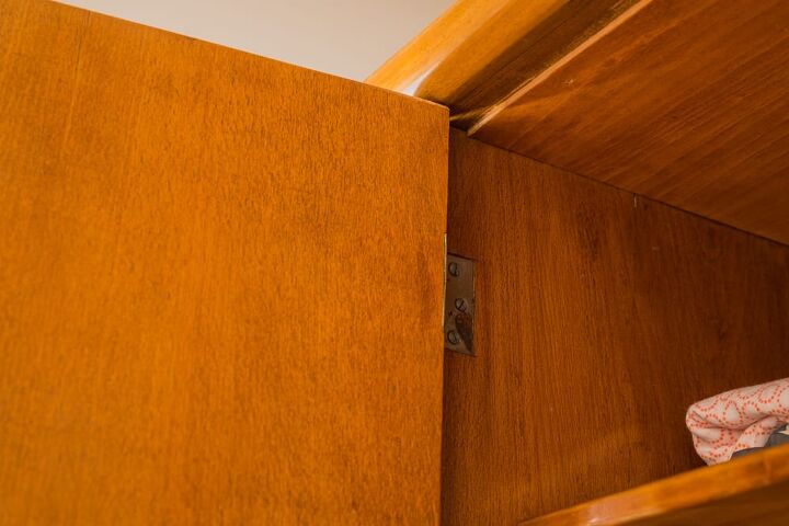 How To Adjust Old Cabinet Door Hinges, How To Install New Hinges On Old Cabinet Doors