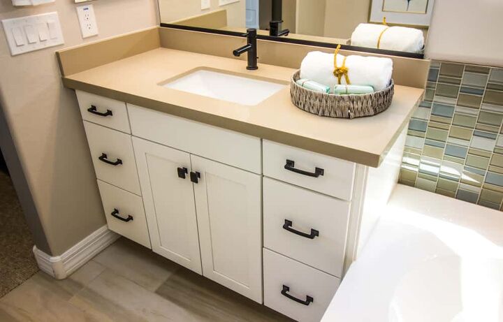 What Is The Standard Bathroom Vanity Height Upgraded Home - Can You Make A Bathroom Vanity Taller