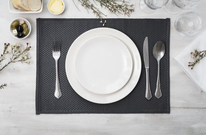 Standard Placemat Size (Uses, Sizes & Etiquette) – Upgraded Home