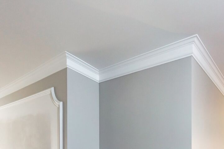 Does Crown Molding Add Value To A Home Find Out Now Upgraded - What Kind Of Paint Do You Use On Crown Molding